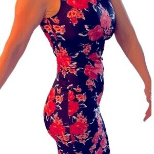 NWT 𝅺MEDIUM Floral tight dress by Love Addy
